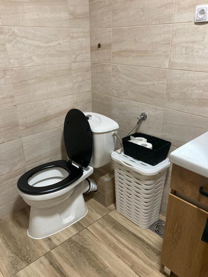 Apartman Anja Novi Sad Exteriör bild